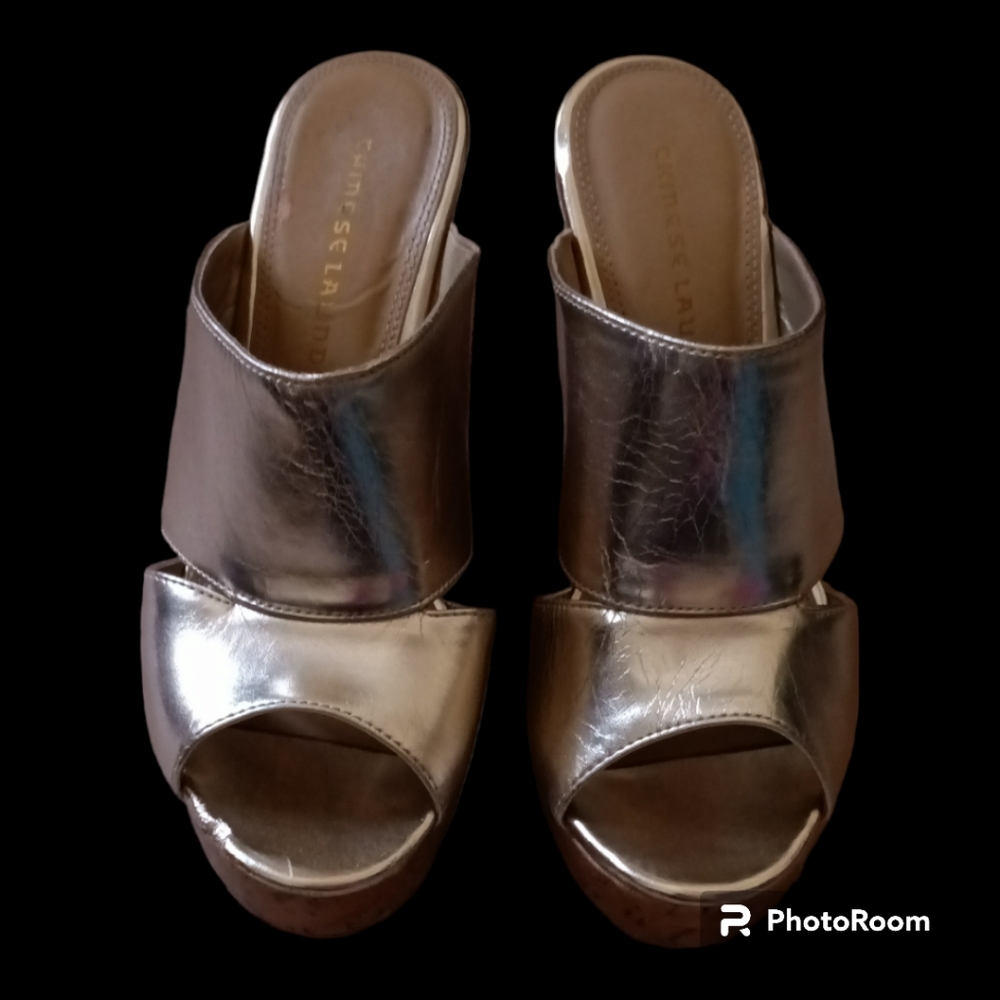 Chinese Laundry Gold Wedges